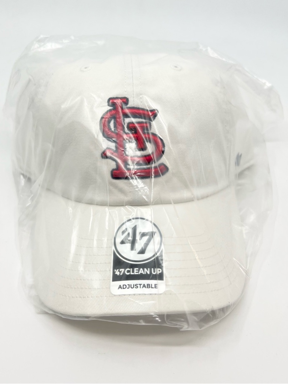 St. Louis Cardinals '47 Brand Clean Up Strapback White/Red Hat Cap - BRAND NEW